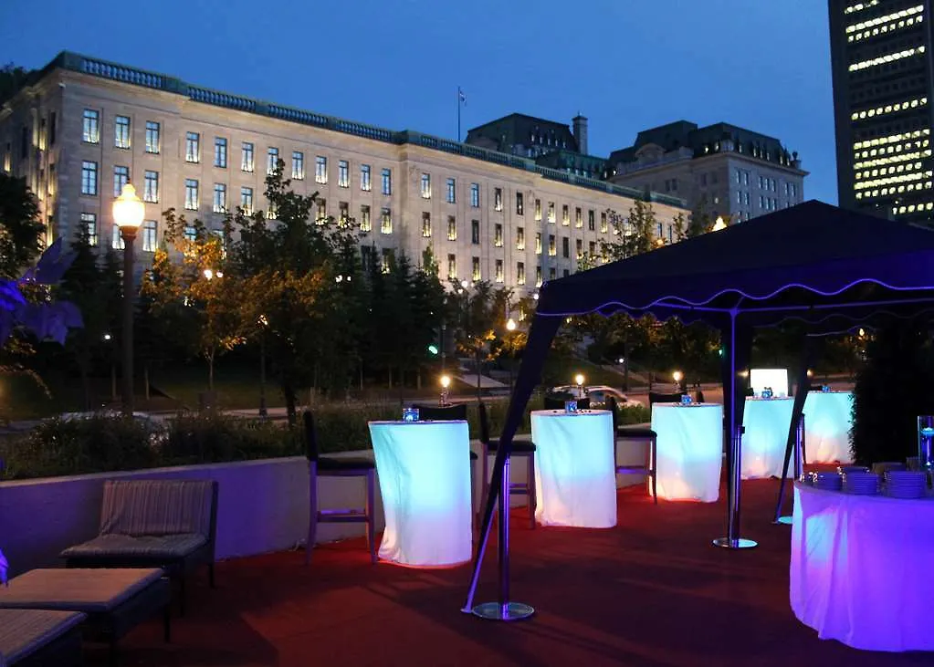 מלון Hilton Quebec 4*, קוויבק סיטי