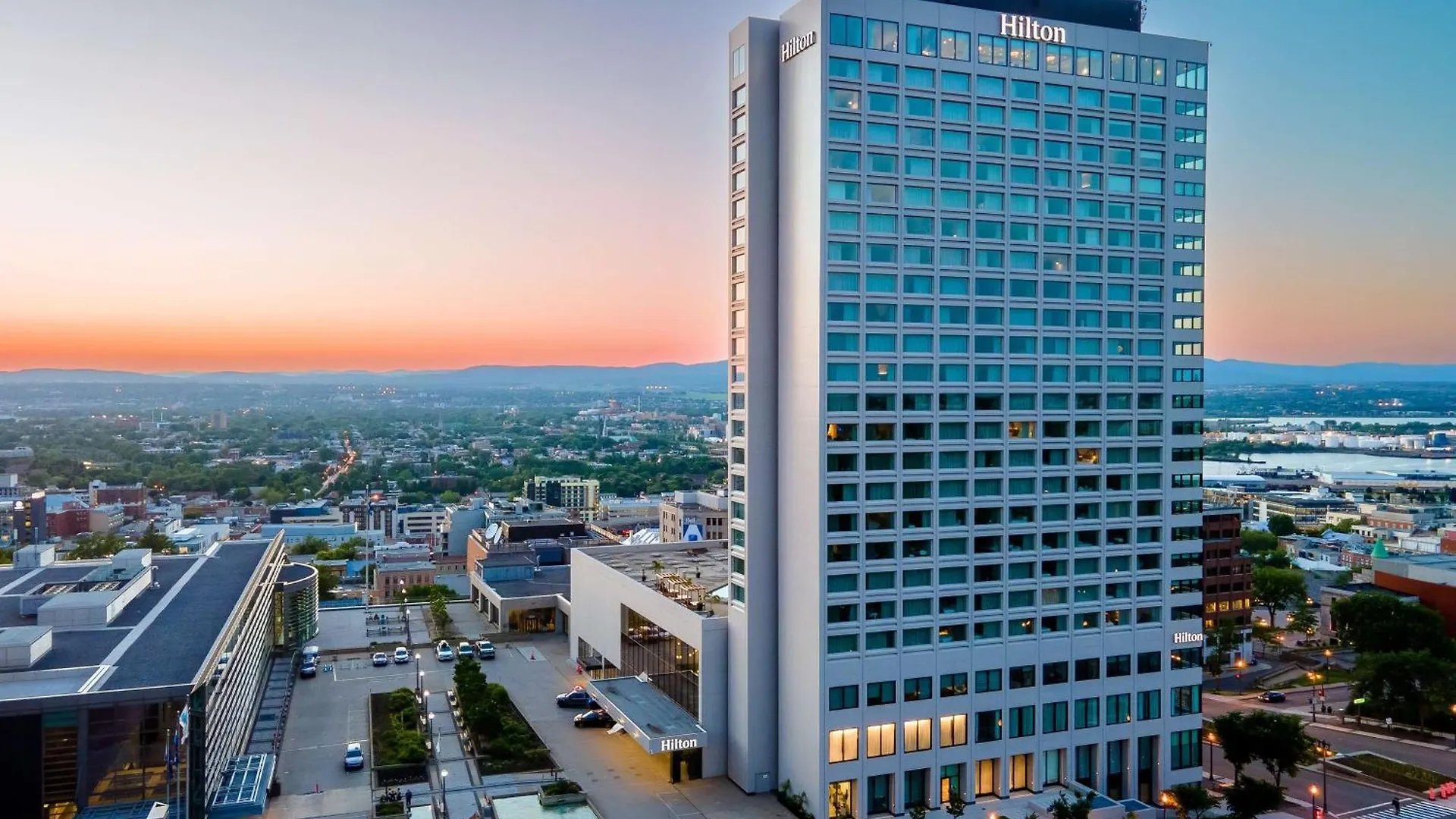 Hilton Quebec Hotel