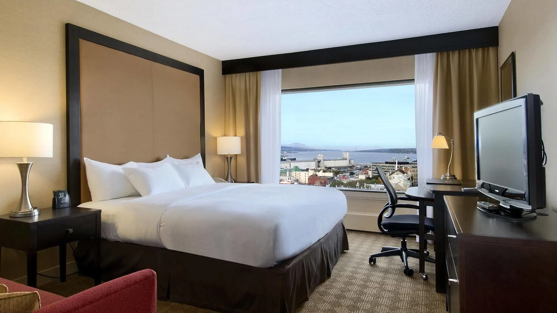 Hilton Quebec Hotel